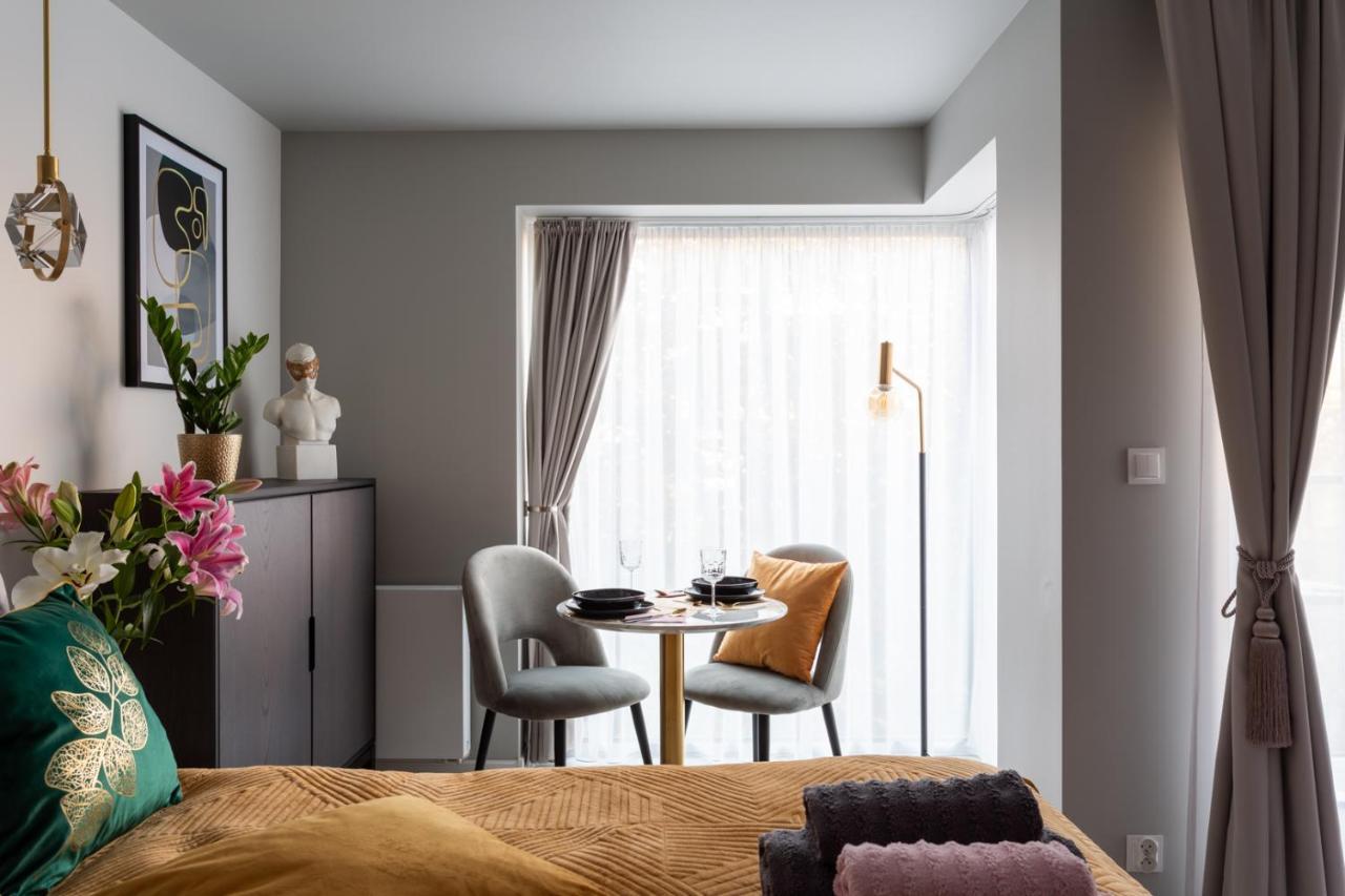 Golden Prince Apartment, So Close To Rynek! Free Parking Included. Вроцлав Экстерьер фото