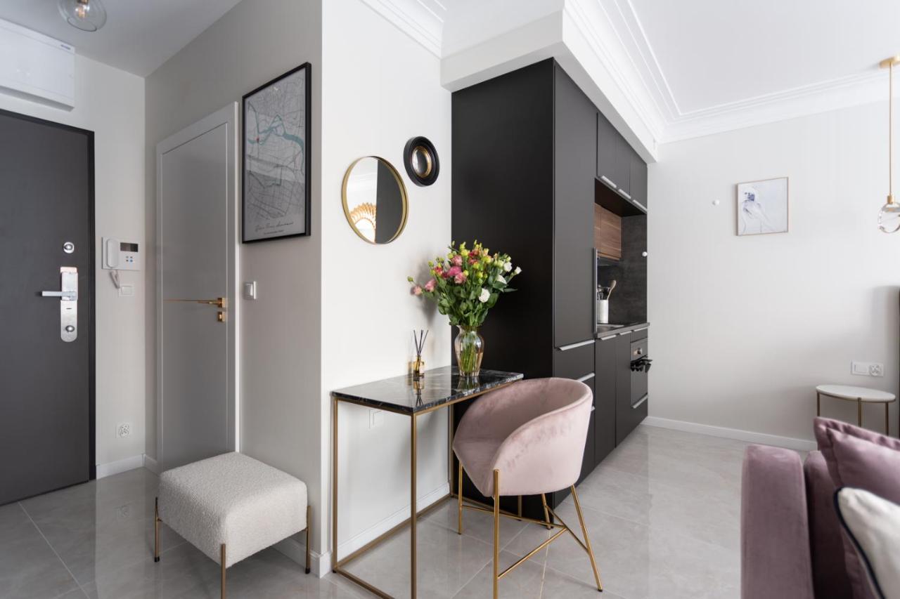 Golden Prince Apartment, So Close To Rynek! Free Parking Included. Вроцлав Экстерьер фото