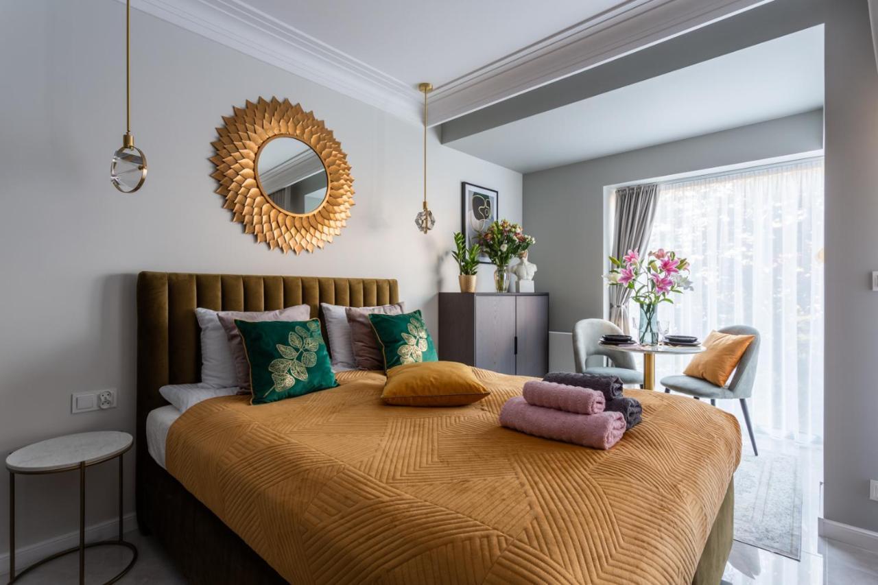 Golden Prince Apartment, So Close To Rynek! Free Parking Included. Вроцлав Экстерьер фото