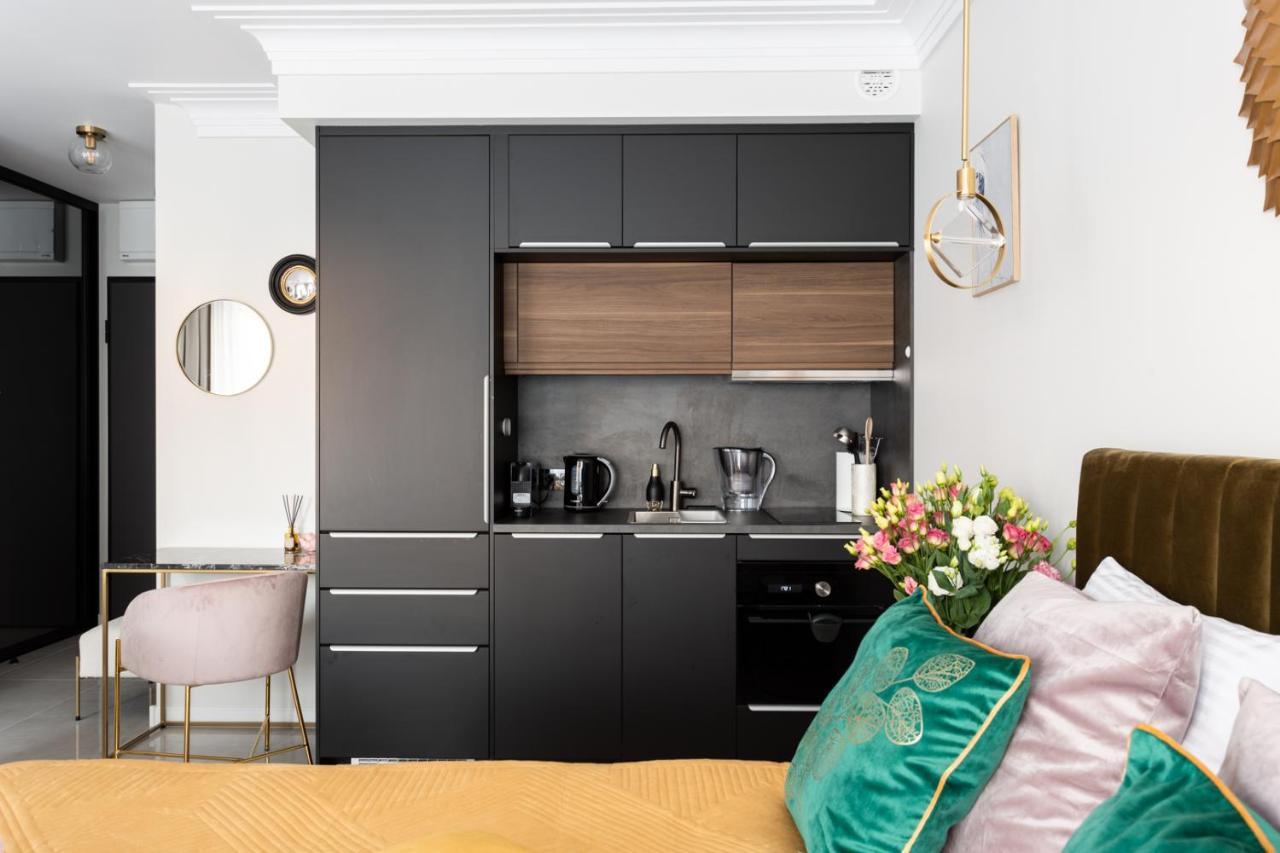 Golden Prince Apartment, So Close To Rynek! Free Parking Included. Вроцлав Экстерьер фото